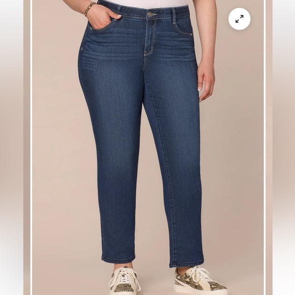 NWT Democracy Ab"solution® High Rise Straight Leg Plus Size Indigo Jeans - Picture 1 of 16